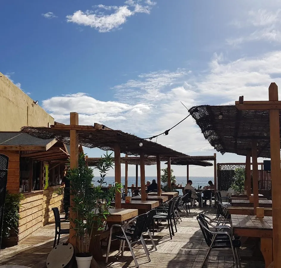 La Calma Guest House - Sea View - Private Spaces 100M Beach Κανδελάρια 0*,  Ισπανία